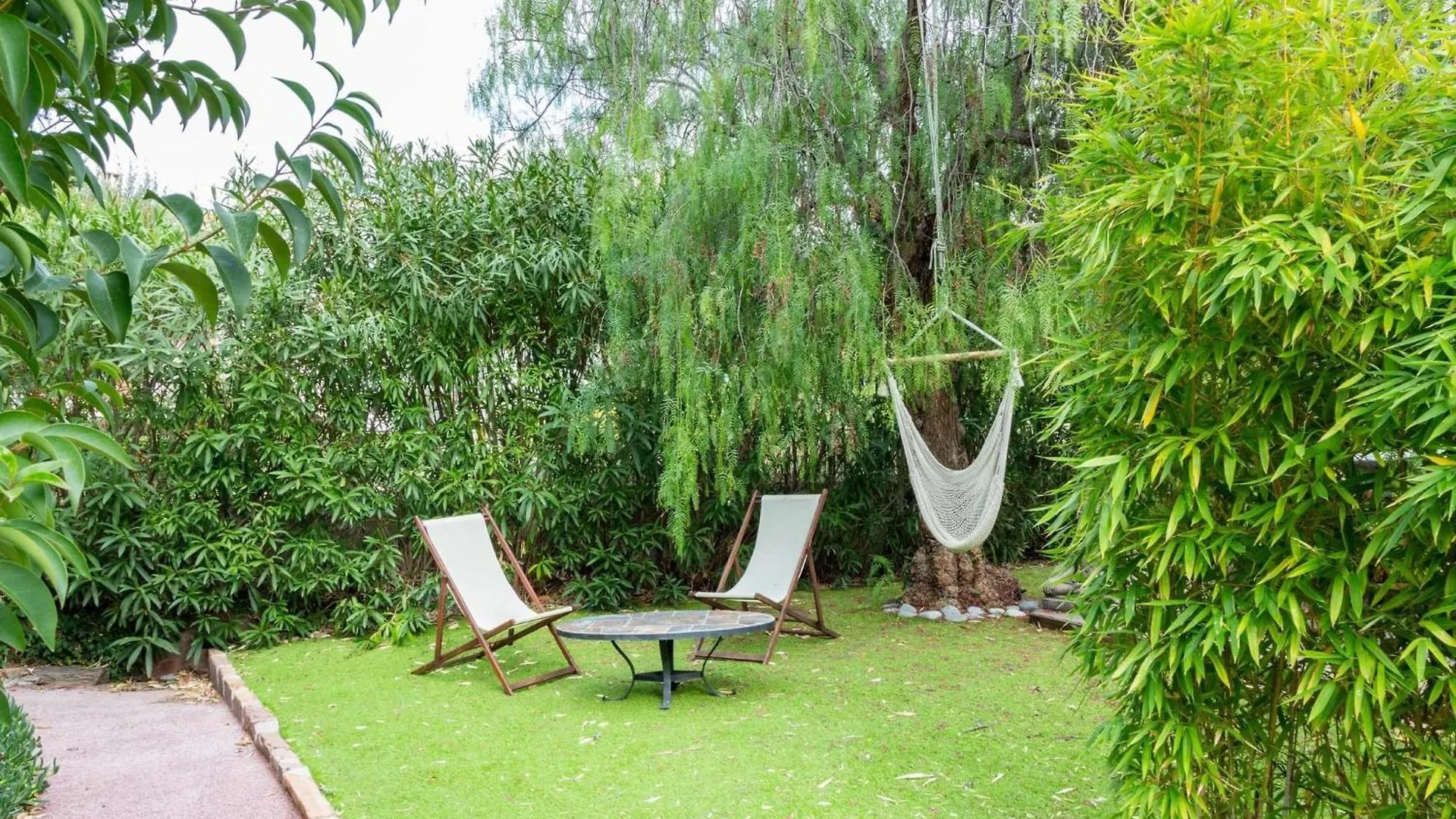 Maison Les Louves Saint-Raphael  Homestay Saint-Raphael (Var)